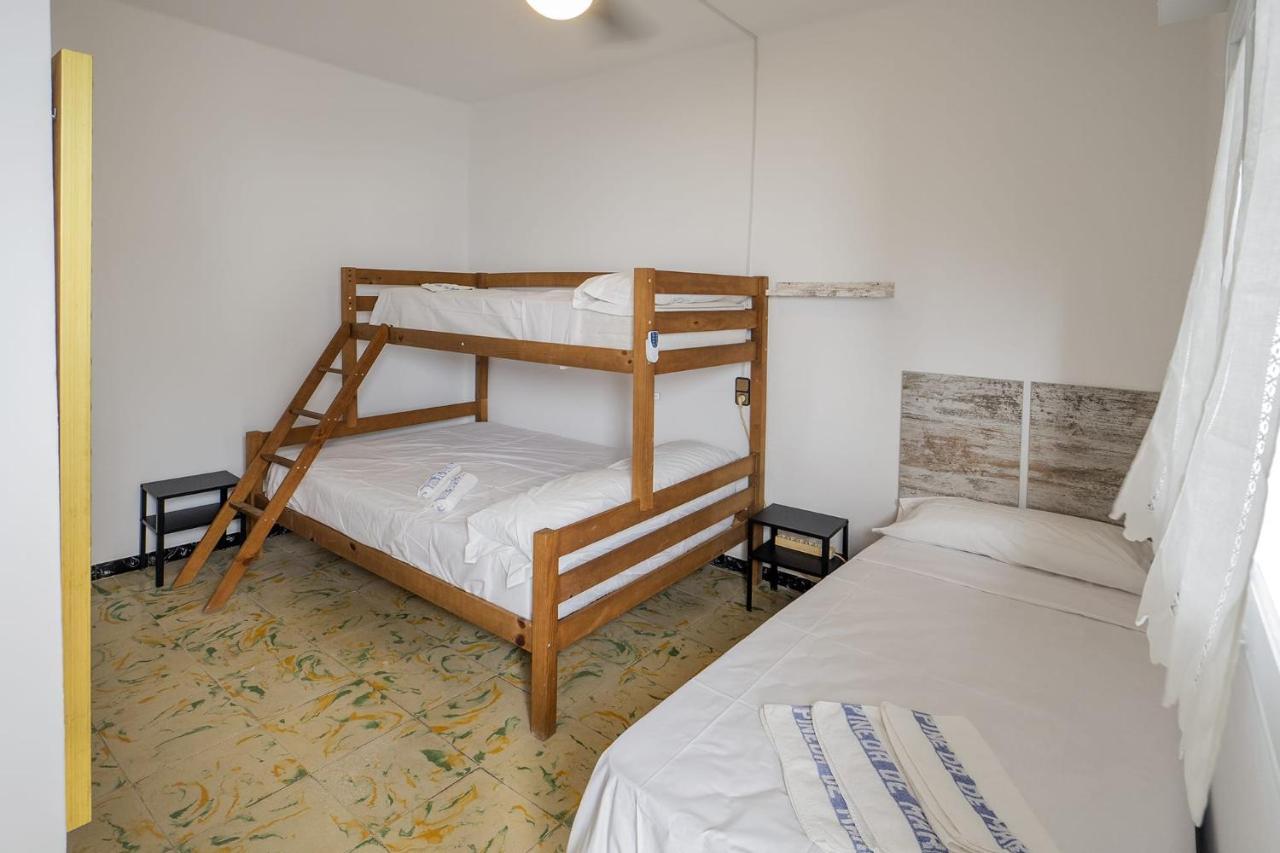 L'Hostalet Guesthouse Pineda de Mar Ngoại thất bức ảnh