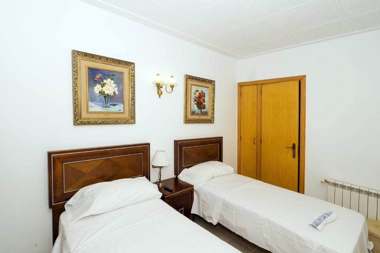 L'Hostalet Guesthouse Pineda de Mar Ngoại thất bức ảnh