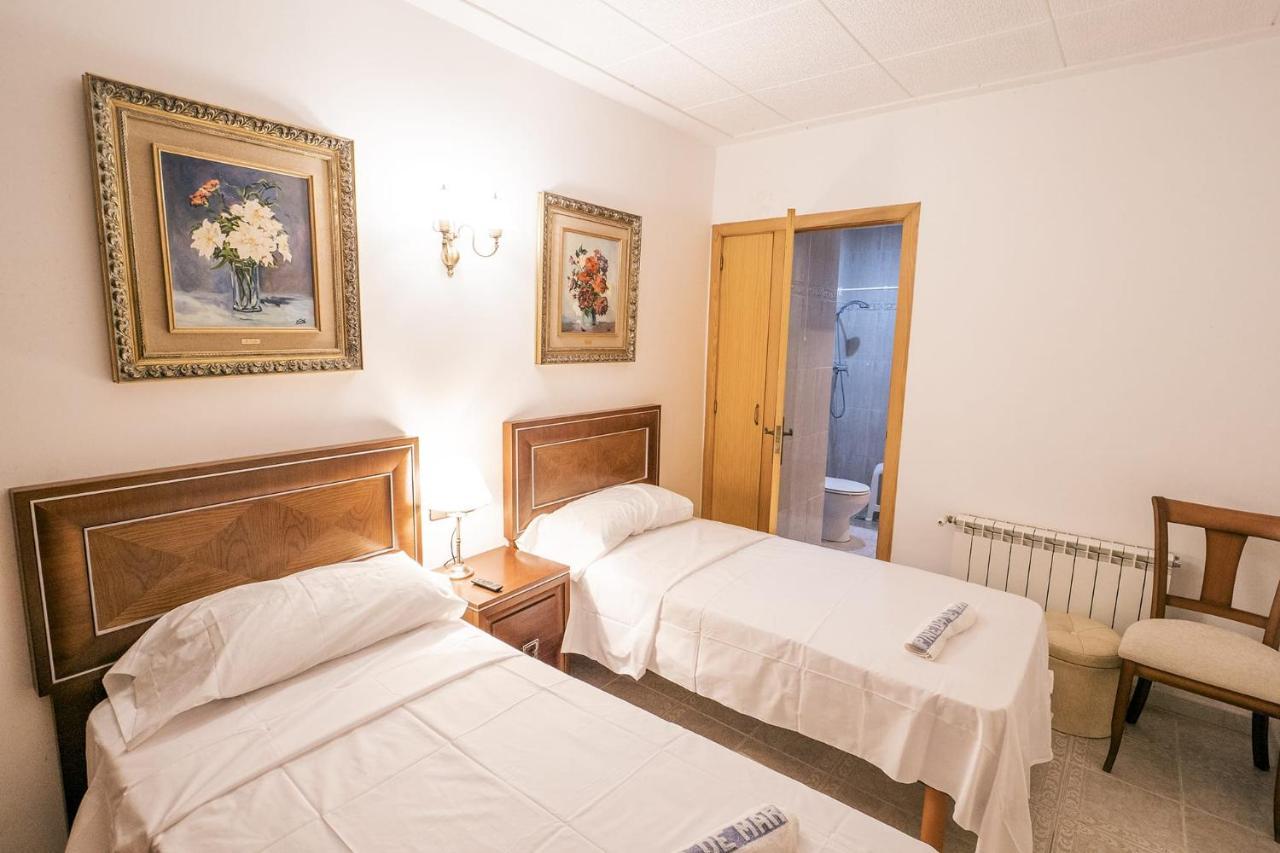 L'Hostalet Guesthouse Pineda de Mar Ngoại thất bức ảnh